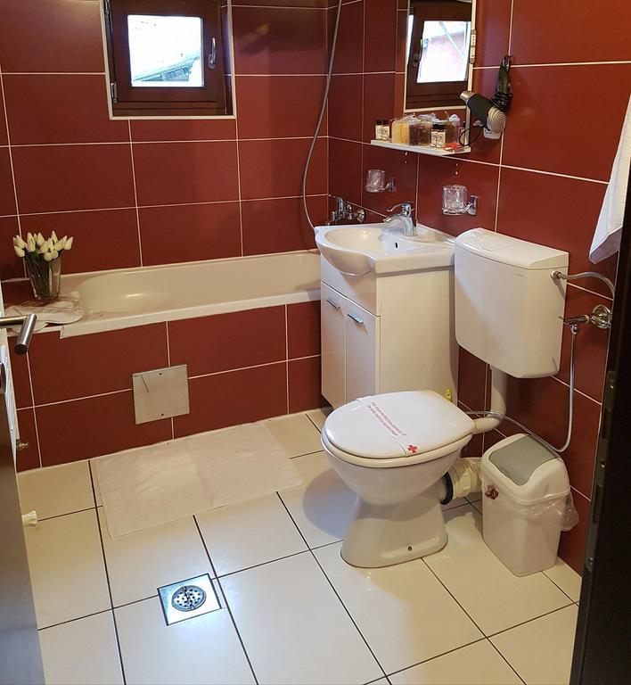 Hotel Irmak Sarajevo Bagian luar foto